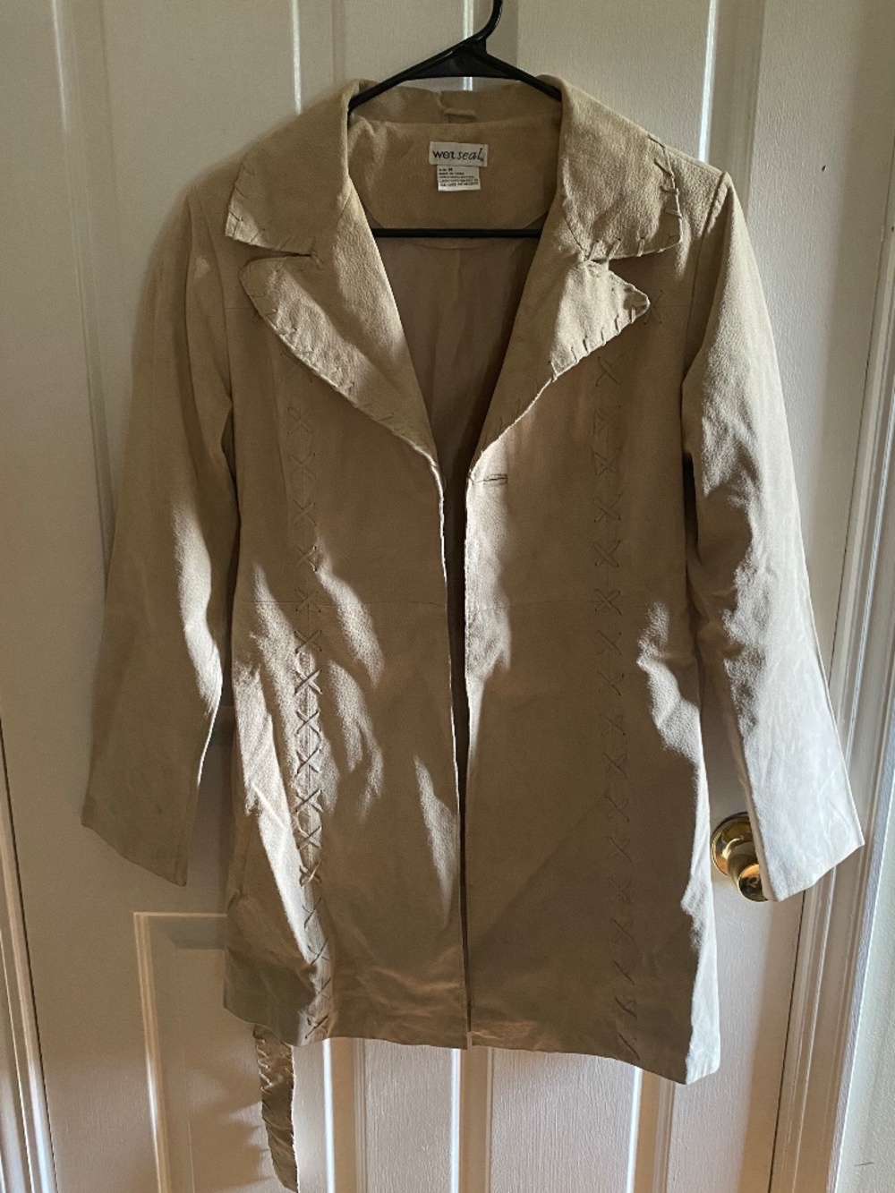 Wet Seal vintage 100% leather blazer/coat